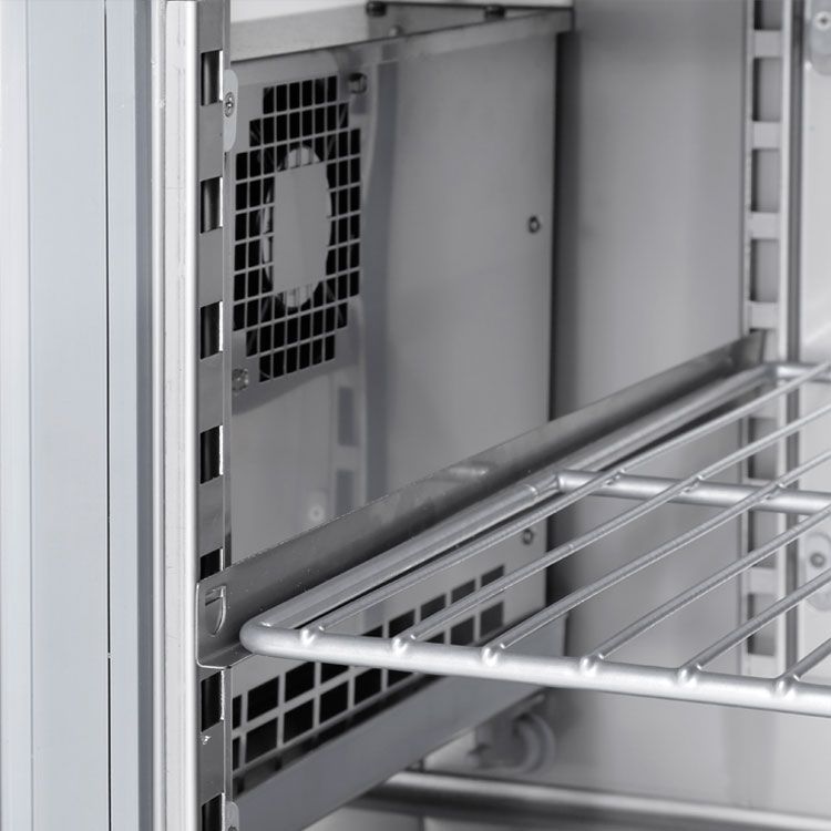 Pizzakylbänk Inomak PIZC888/ND/I, Utan topskiva, 3 dörrar för 60×40 plåtar och 6st neutrala lådor 60×40 R290, Mått: 2540x800x873mm - Bild 5